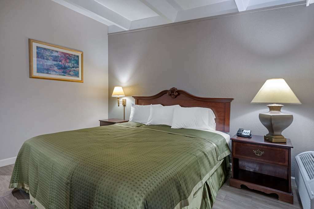 Rodeway Inn Clermont Habitación foto